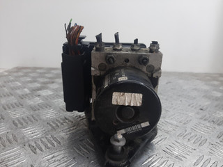 блок ABS Volkswagen Golf 5 поколение 2006, 2.0 л., BMM, дизель, 6МКПП, 1K0614517BD
