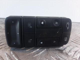 кнопки управления на руле Opel Vectra C [рестайлинг] 2006, 2.2 л., Y 22 DTR, дизель, 09185952