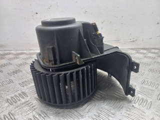 моторчик печки Volkswagen Transporter T5 2006, 1.9 л., AXC, дизель, 7H1819021A