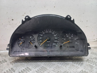 щиток приборов (приборная панель) Mercedes-Benz M-Класс W163 [рестайлинг] 2004, 2.7 л., OM 612.963, дизель, A1635403011