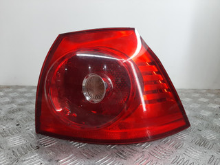 фонарь задний правый Volkswagen Golf 5 поколение (2003 - 2009), 1K6945096AC
