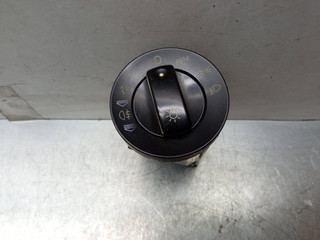 переключатель света Audi A4 B6 2004, 8E0941531