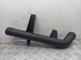 патрубок интеркулера Volkswagen Crafter 1 поколение 2008, 2.5 л., BJM, дизель, 2E0145955A