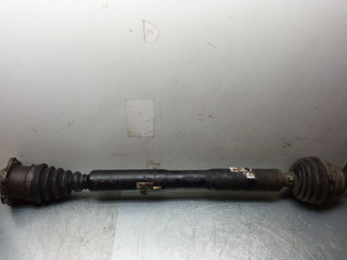 полуось передняя правая (приводной вал, ШРУС) Volkswagen Golf 4 поколение (1997 - 2006), 1.6 л., бензин, 0407272EK