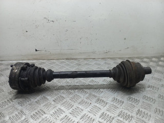 полуось передняя левая (приводной вал, ШРУС) Volkswagen Transporter T4 1998, 2.4 л., AAB, дизель, 5МКПП