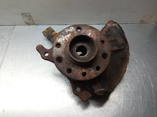 ступица передняя левая Opel Astra H (2004 - 2007), 13156047
