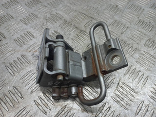 петля двери Audi A4 B6 2004, 2.5 л., BDG, дизель, МКПП, 8E0831412B