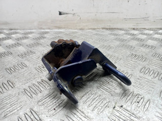 петля двери Volkswagen Golf 5 поколение 2007, 2.0 л., TDi PD, BMM, дизель, 1K0831412P