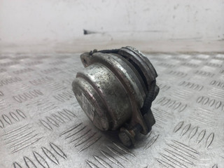 подушка крепления КПП Audi A6 4F/C6 2005, 3.0 л., дизель, 4B0399151M