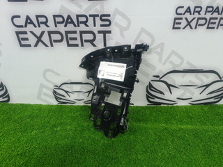 Крепление бампера заднего Land Rover Defender 2 поколение 2022, LR129801