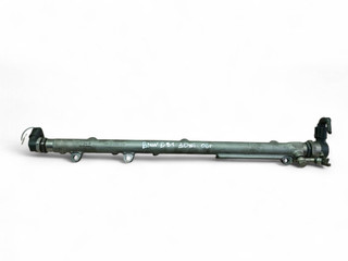 топливная рампа BMW 3 серия E90/E91/E92/E93 2006, 3.0 л., дизель