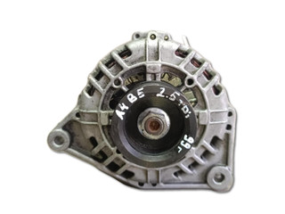 генератор Audi A4 B5 1999, 2.5 л., дизель
