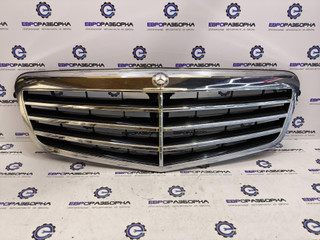 решетка радиатора Mercedes-Benz E-Класс W212/S212/C207/A207 2012, 2.1 л., OM 651.924, дизель, АКПП, седан, задний привод, правый руль, A2128800583