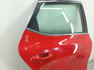 дверь задняя правая Kia Ceed 2 поколение 2015, хетчбэк 5 дв., 77004-A2200