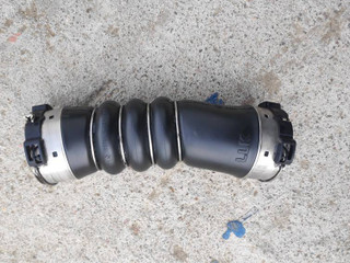 патрубок интеркулера BMW 7 серия F01/F02 2009, 3.0 л., N57 D30 A, дизель, АКПП, седан