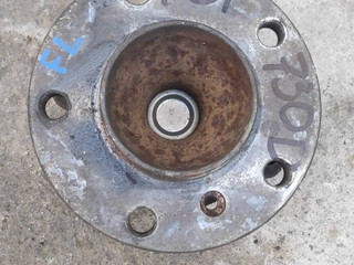 ступица передняя левая BMW 7 серия F01/F02 2009, 3.0 л., N57 D30 A, дизель, АКПП, седан
