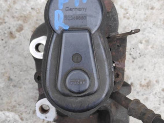 суппорт задний правый BMW 5 серия F07/F10/F11 2010, 3.0 л., N57 D30 A, дизель, АКПП, 475, универсал