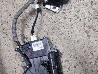 замок багажника BMW 5 серия F07/F10/F11 2010, 3.0 л., N57 D30 A, дизель, АКПП, 475, универсал