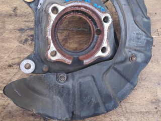 кулак поворотный правый BMW X3 F25 2012, 2.0 л., бензин, внедорожник 5 дв.