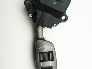 переключатель дворников BMW 7 серия E65/E66/E67 2003, 3.0 л., M54 B30 (306S3), бензин, седан, 61316911519