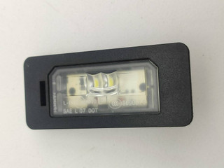 подсветка номера BMW 3 серия F30/F31/F34 2014, 2.0 л., N47 D20 C, дизель, хетчбэк 5 дв., 7193293