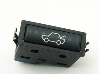 кнопка открытия багажника BMW X5 E53 2003, 3.0 л., M57 D30 (306D2), дизель, АКПП, внедорожник 5 дв., 61318365579