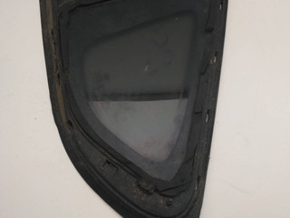 стекло кузовное боковое правое BMW 5 серия F07/F10/F11 2012, 3.0 л., бензин, АКПП, хетчбэк 5 дв.