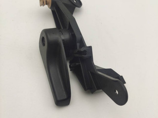 ручка открывания капота BMW X5 E70 2007, 3.0 л., дизель, АКПП, внедорожник 5 дв., 51437148521