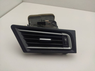дефлектор обдува салона BMW 7 серия F01/F02 F01 2010, 4.0 л., D, дизель, АКПП, 475, седан, задний привод, 64229115858