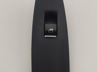 кнопка стеклоподъемника двери BMW 5 серия F07/F10/F11 2011, 4.4 л., i, N63 B44 B, бензин, АКПП, 475, хетчбэк 5 дв., задний привод, 9163527