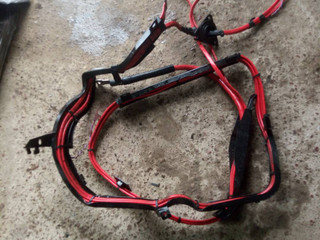 плюсовой провод аккумулятора BMW 5 серия F07/F10/F11 2011, 3.0 л., N57 D30 A, дизель, АКПП, седан, 9150990, 10304410