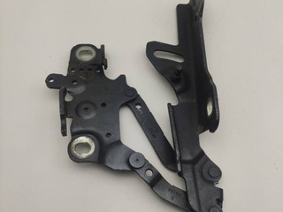 петля капота правая BMW 3 серия F30/F31/F34 F30 2014, 2.0 л., N20 B20 B, бензин, АКПП, седан, 7336700