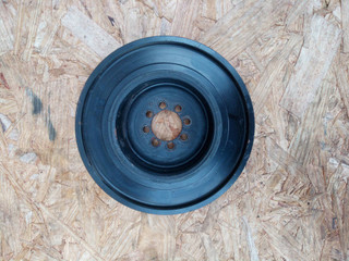шкив коленвала BMW 5 серия F07/F10/F11 2012, 3.0 л., бензин, АКПП, седан, 7573654