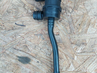клапан вентиляции топливного бака BMW 5 серия F07/F10/F11 2012, 3.0 л., бензин, АКПП, седан, 7601208