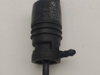 насос (моторчик) омывателя стекла BMW 7 серия F01/F02 2012, 3.0 л., N54 B30 A, бензин, АКПП, седан, 6934160