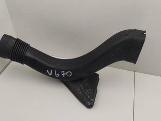 патрубок воздушного фильтра BMW 5 серия F07/F10/F11 2010, 4.4 л., i, N63 B44 A, бензин, АКПП, белый, хетчбэк 5 дв., задний привод, 13717577472