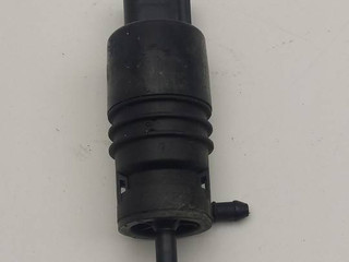 насос (моторчик) омывателя стекла BMW 5 серия F07/F10/F11 2010, 4.4 л., i, N63 B44 A, бензин, АКПП, белый, хетчбэк 5 дв., задний привод, 6934160
