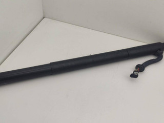 амортизатор крышки багажника (3-5 двери) BMW 5 серия F07/F10/F11 2010, 4.4 л., i, N63 B44 A, бензин, АКПП, белый, хетчбэк 5 дв., задний привод, 7120095