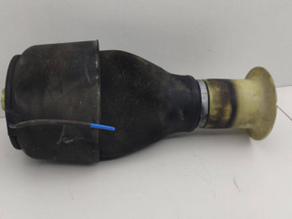 пневмоподушка BMW 5 серия F07/F10/F11 2010, 4.4 л., i, N63 B44 A, бензин, АКПП, белый, хетчбэк 5 дв., задний привод