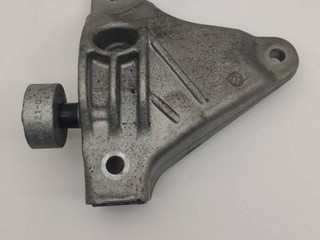 кронштейн двигателя BMW 5 серия F07/F10/F11 2012, 3.0 л., бензин, АКПП, седан, 22116777605