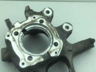 кулак задний левый BMW 5 серия F07/F10/F11 F10 2011, 3.0 л., i, N52N B30 A, бензин, АКПП, седан, задний привод, 6793769