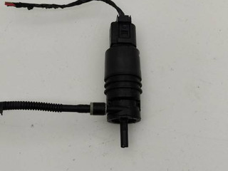 насос (моторчик) омывателя стекла BMW 5 серия F07/F10/F11 2011, 4.4 л., i, N63 B44 B, бензин, АКПП, 475, хетчбэк 5 дв., задний привод, 8362154