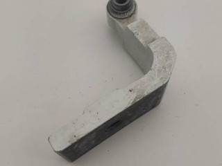 петля двери BMW 5 серия F07/F10/F11 2011, 3.0 л., N57 D30 A, дизель, АКПП, седан, 7185636