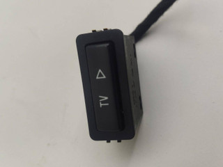 кнопка (выключатель) BMW X5 E53 2002, 3.0 л., M57 D30 (306D1), дизель, АКПП, внедорожник 5 дв., правый руль, 61318368345