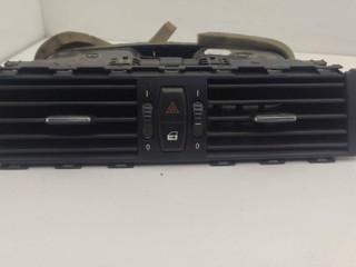 дефлектор обдува салона BMW 5 серия E60/E61 2007, 6910734