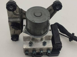 блок ABS BMW 5 серия F07/F10/F11 2012, 3.0 л., D, дизель, АКПП, ceрый, хетчбэк 5 дв., задний привод, правый руль, 6853400