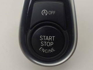 кнопка запуска двигателя BMW 3 серия F30/F31/F34 2014, 2.0 л., дизель, хетчбэк 5 дв., 9250734