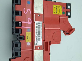 распределитель тока BMW 5 серия F07/F10/F11 2010, 3.0 л., i, N55 B30 A, бензин, АКПП, белый, хетчбэк 5 дв., задний привод, 9177773