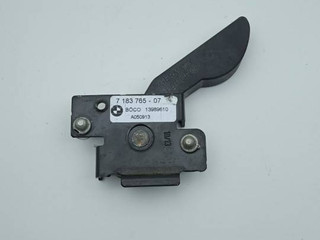 ручка открывания капота BMW 5 серия F07/F10/F11 2011, 3.0 л., бензин, АКПП, седан, 7183765