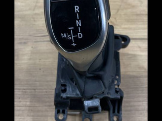 механизм выбора передач BMW 3 серия F30/F31/F34 [рестайлинг] F31 2015, 2.0 л., N47 D20 C, дизель, АКПП, белый, универсал, задний привод, правый руль, 7950385